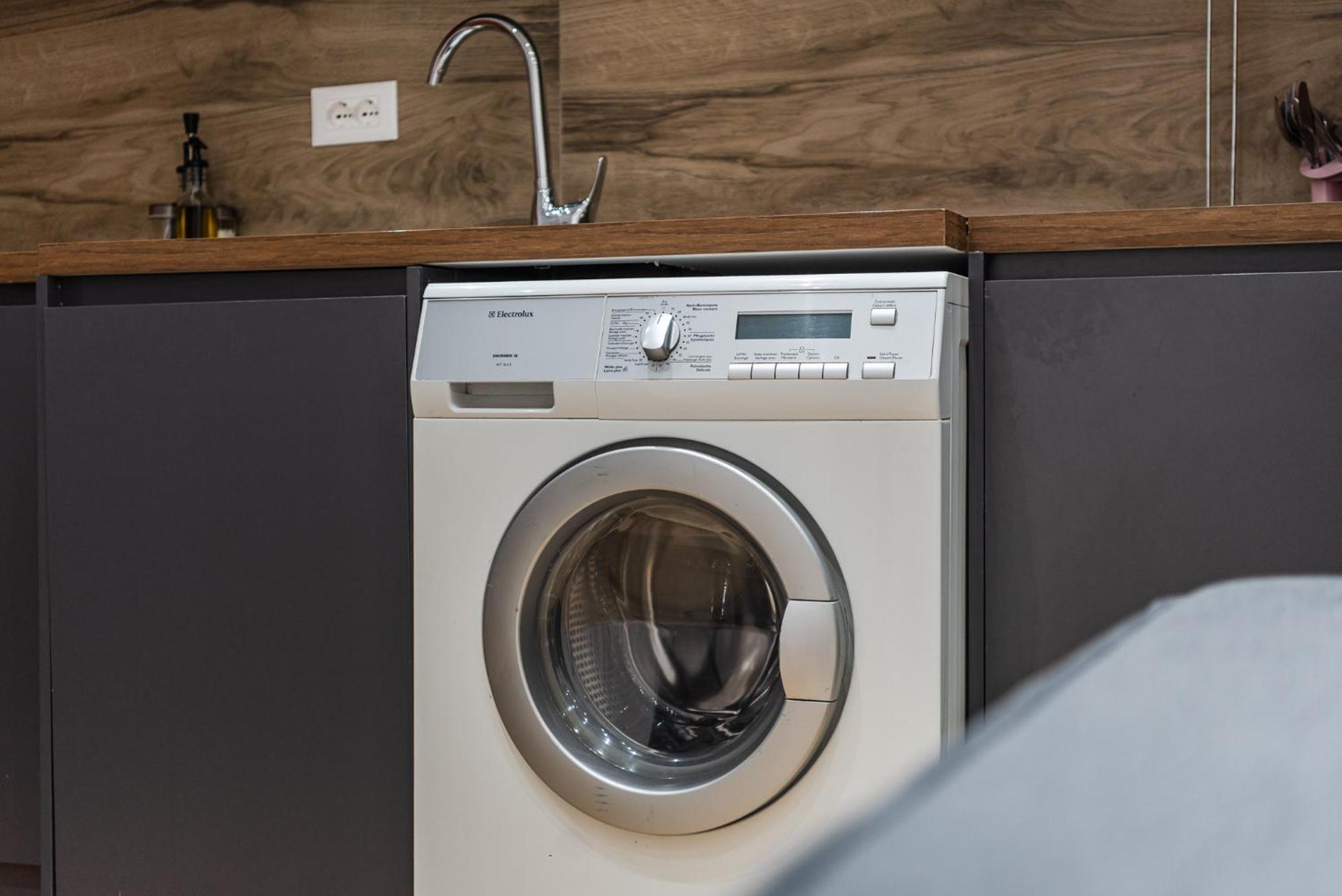 טיראנה Atelier Apartments By Kondo Stays מראה חיצוני תמונה